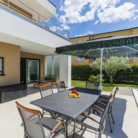 Cancar By Interhome * Фиорини