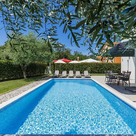 펜션 Cancar By Interhome 피오리니