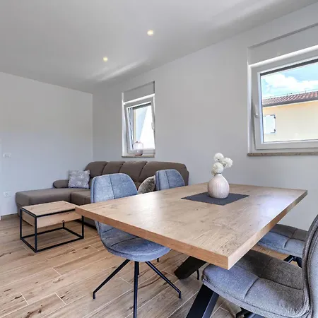 Cancar By Interhome *