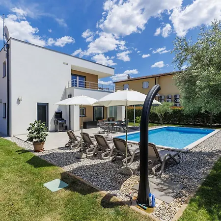 Cancar By Interhome Фиорини