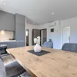 Cancar By Interhome